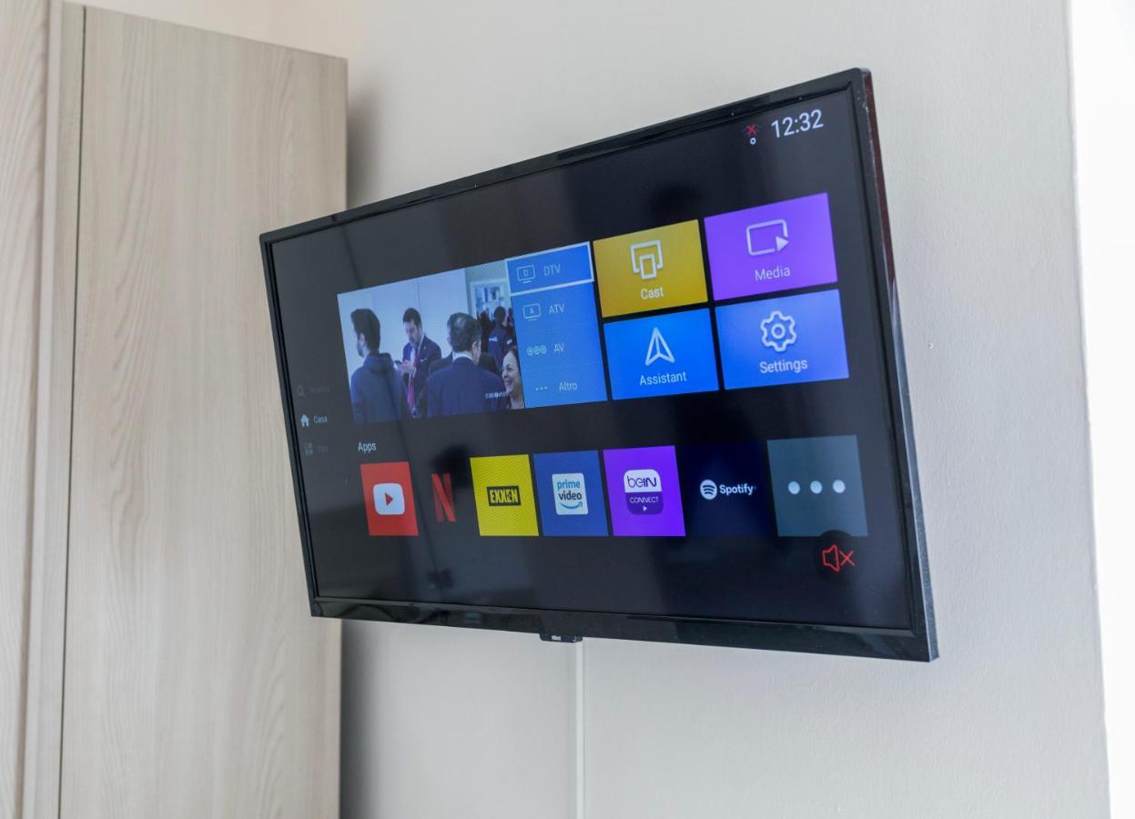 טרצ'ינה Incantevole Attico 1Minuto Dal Mare Wifi Netflix מראה חיצוני תמונה